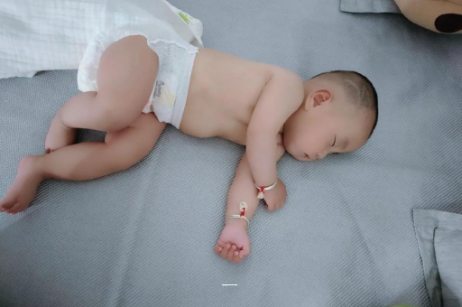 固安孕妇肚子一跳一跳